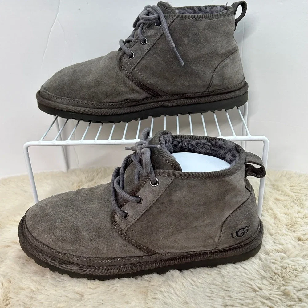 UGG Neumel Suede Chukka Boots Charcoal Grey Mens‎ 7 S/N 3236 Lace Up Boot